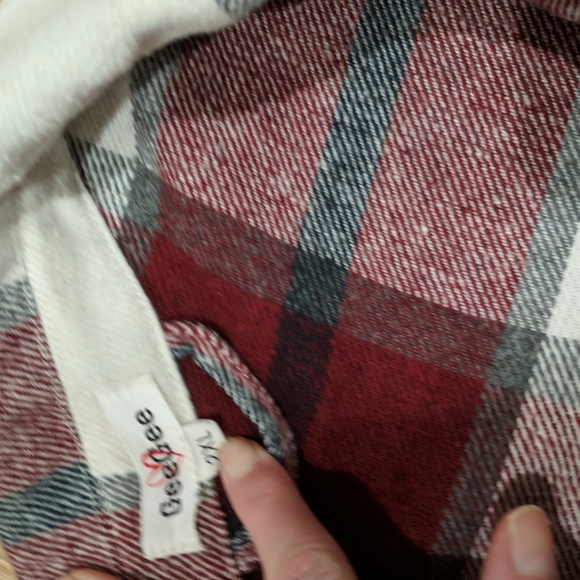 Geegee Shacket Flannel Plaid 2X - Picture 3 of 8